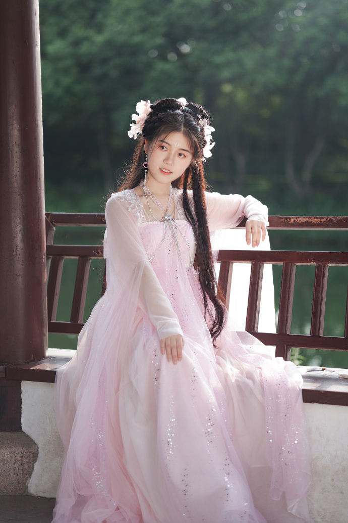 小旋风蜘蛛池教程图片视频大全高清版