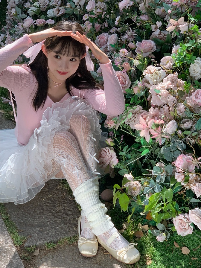 十二月最新潜入商场亚瑟最新动态