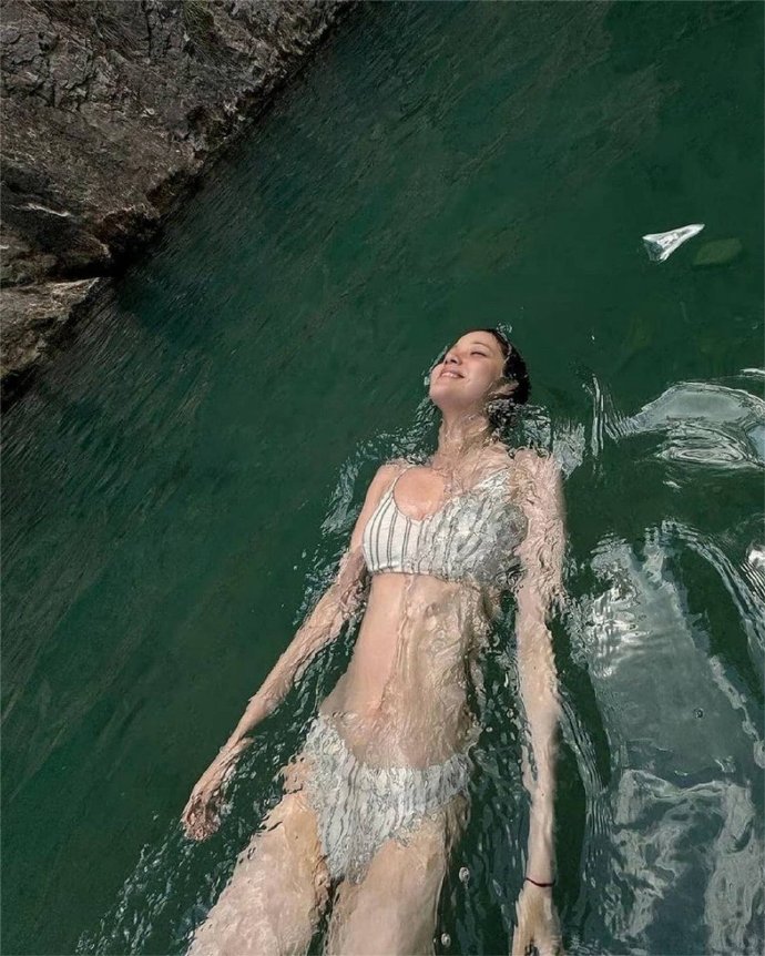 SEO标题优化:如何为您的桌子产品打造吸引人的标题?