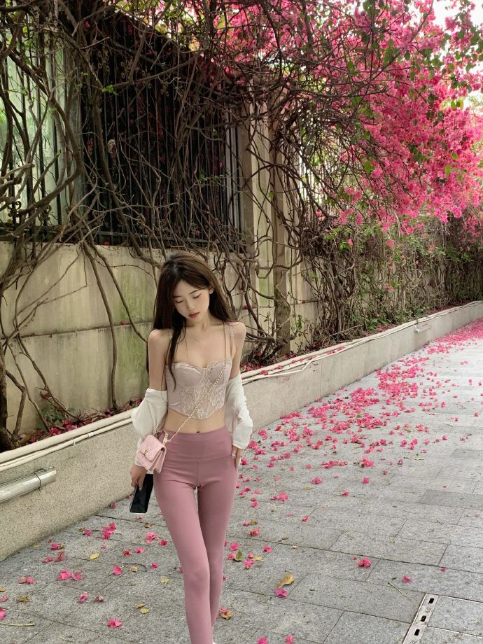 SEO利与弊：揭秘搜索引擎优化带来的双刃剑效应