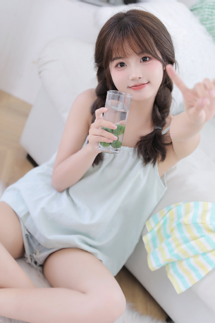 黄色日韩官方版_黄色日韩最新电脑版v.22.69.93_2265安卓网