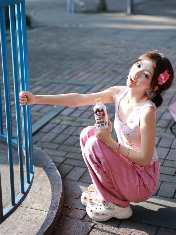 久草综合网官方版_久草综合网最新手机版本N.20.14.72_直播吧