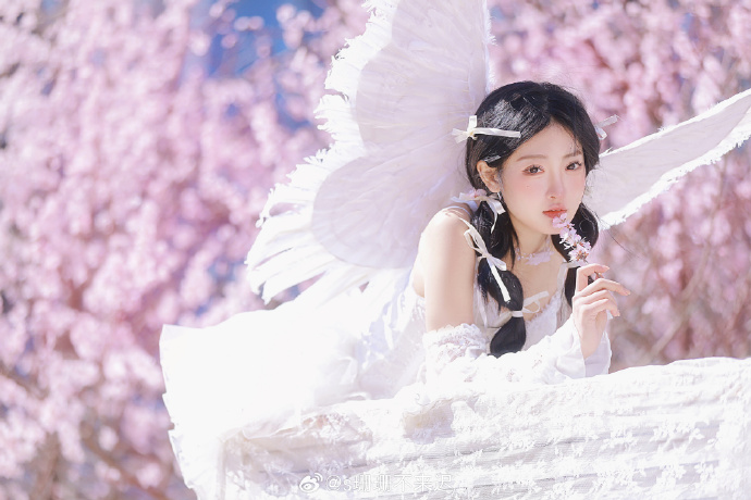 SEO优化：提升网站排名，吸引更多流量