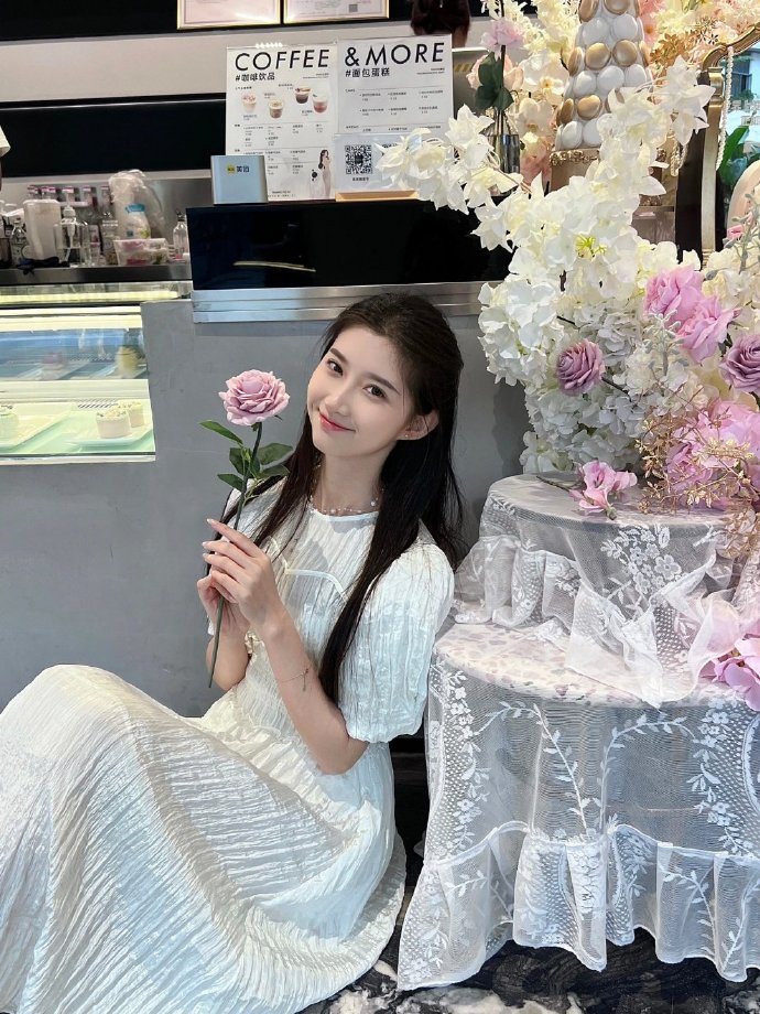 蜘蛛池养多久才能用水洗澡呢视频