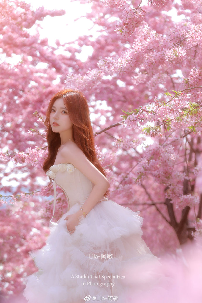 8X8X华人永久免费_8X8X华人永久免费ios版本v.4.18.54_凤凰体育