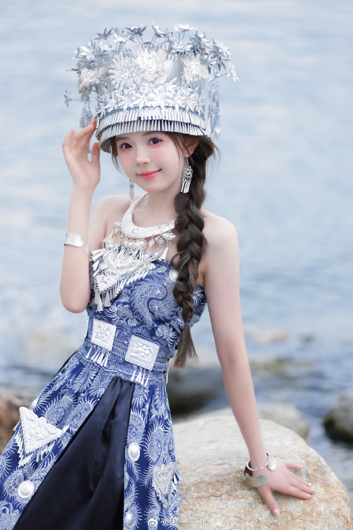 SEO优化中的面包屑导航：提升用户体验与搜索引擎排名的关键