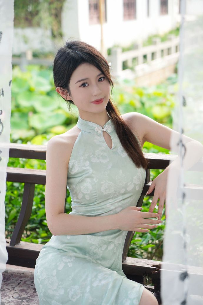 图片小说图片视频小说官方版_图片小说图片视频小说手机版本v.18.10.26_英雄联盟游侠网