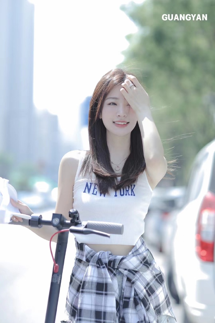 小旋风蜘蛛池需要引蜘蛛吗视频讲解