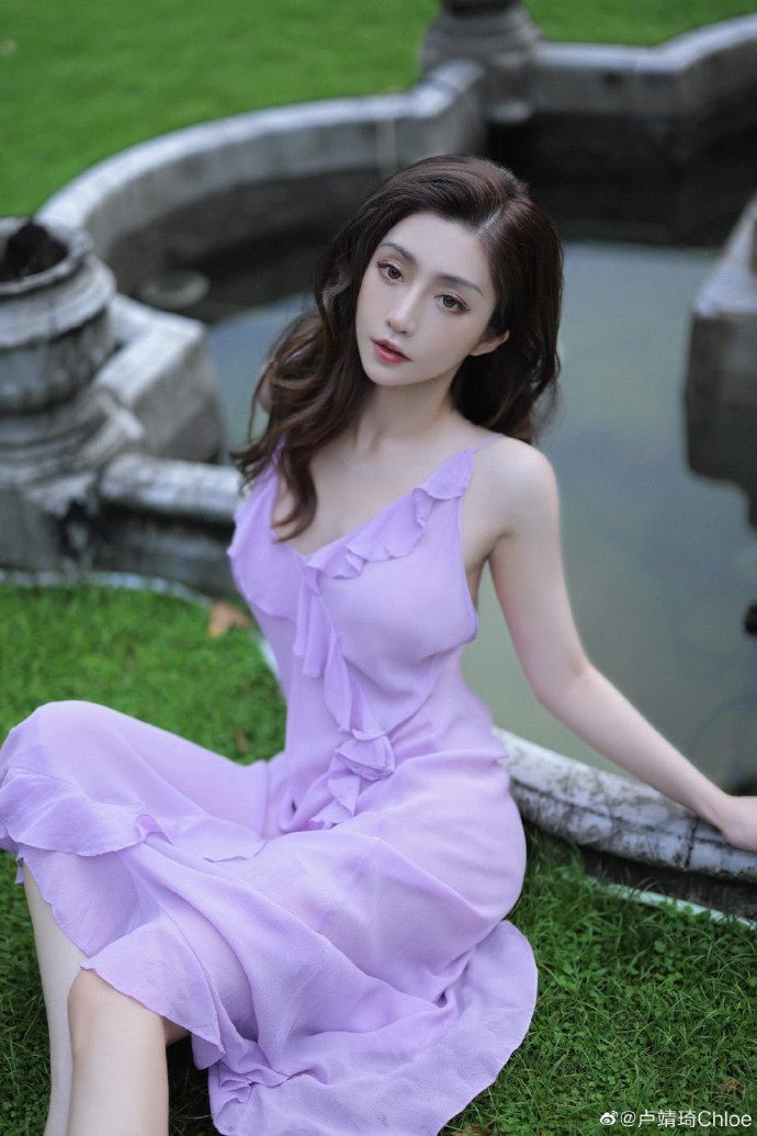 蜘蛛池 一个阿克塞尔布郎 戏仿