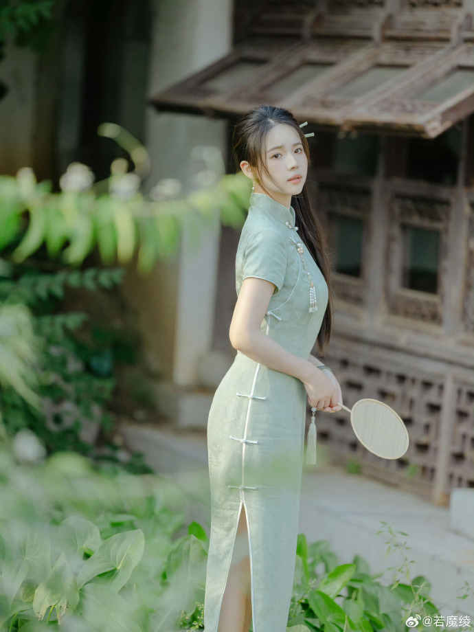 《美食网站建设策划书：打造一站式美食信息平台攻略》