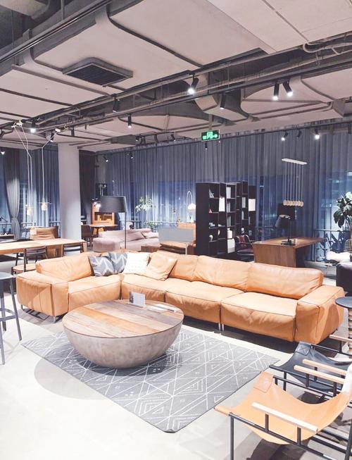 杭州家具界网红店铺受瞩目，风格多样，复古欧洲风超吸睛