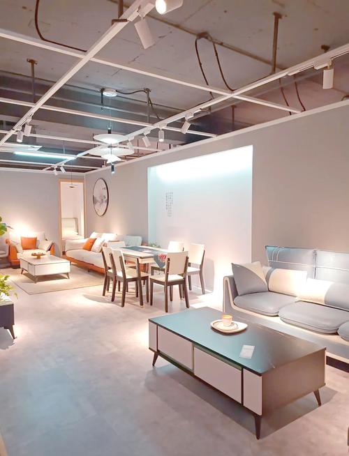 杭州家具网红店风格多样，北欧简约与欧式复古任你选